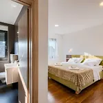 K&t Sea Side Luxury Guest house