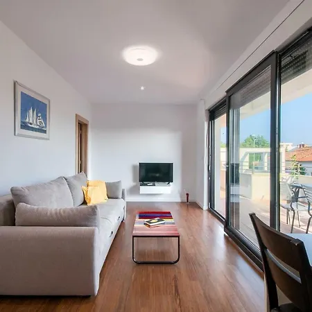 Guest house K&t Sea Side Luxury Pula
