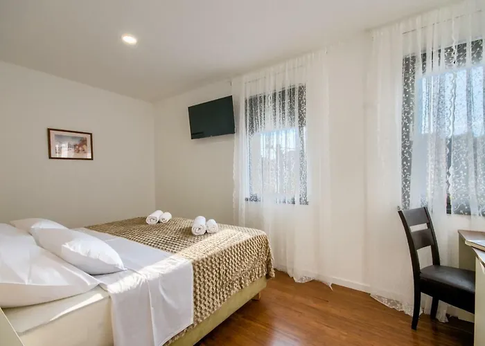 K&t Sea Side Luxury Guest house 4*