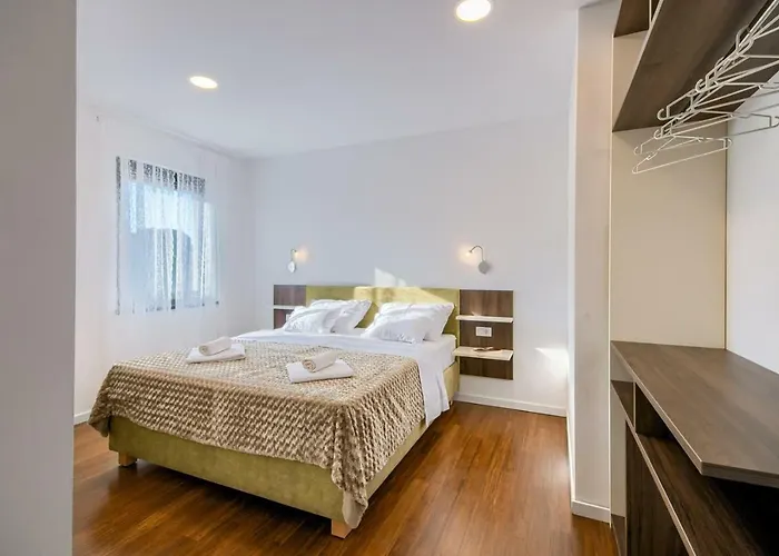 K&t Sea Side Luxury Guest house