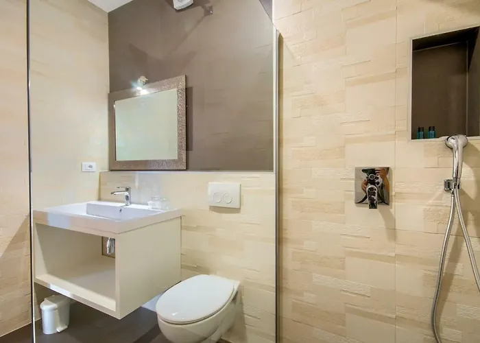 K&t Sea Side Luxury Guest house