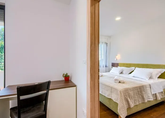 K&t Sea Side Luxury Pula