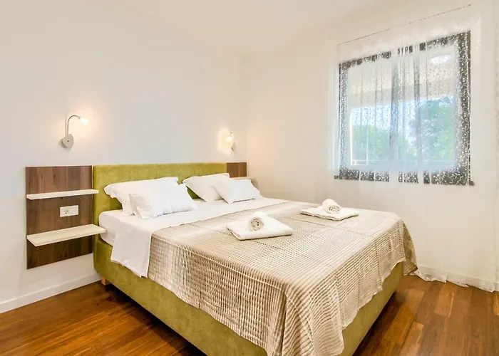 K&t Sea Side Luxury 4*